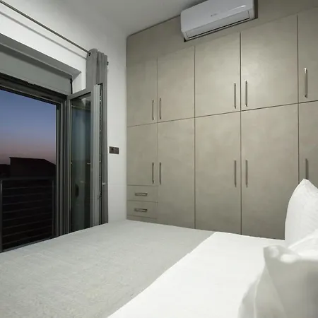Villagio House